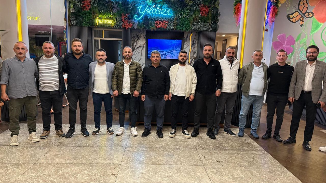 “Biz herkesten çok başarı istiyoruz!” – Arsinspor Başkanı taraftara seslendi