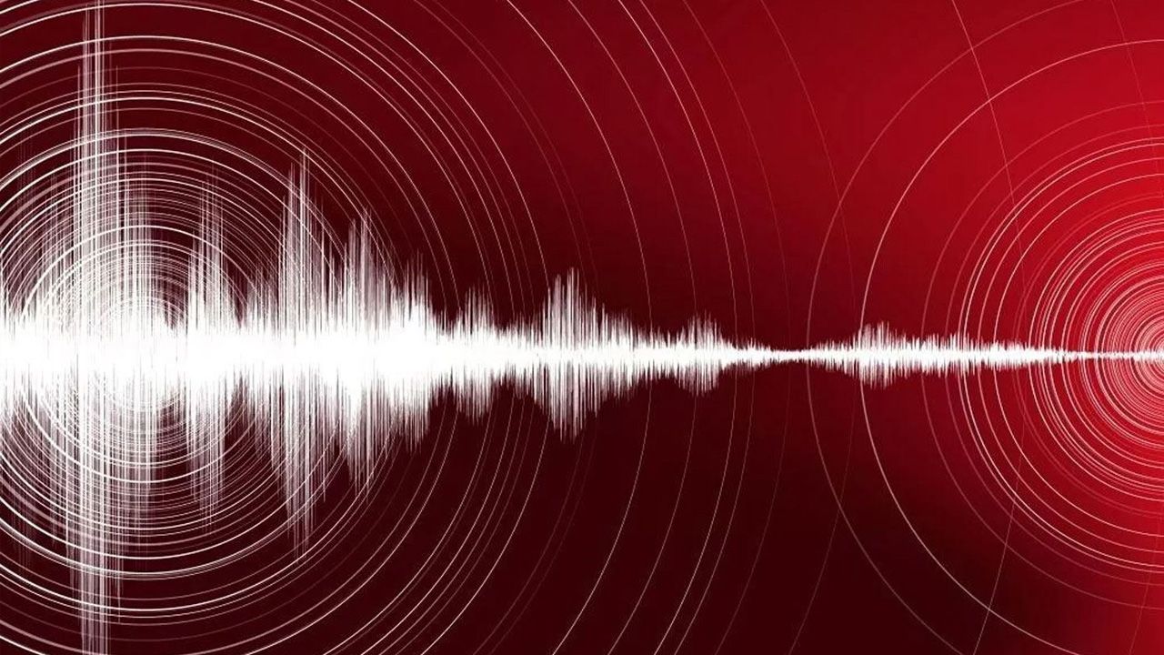 Balıkesir'de Deprem! İstanbul ve Bursa'dan da Hissedildi...