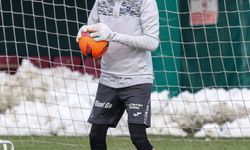 Trabzonspor, Çaykur Rizespor Maçı İçin Sahaya Çıktı