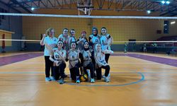 Trabzon Valilik Voleybol Turnuvası’nda 112 Takımı'ndan Zafer