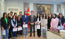 Başkan Kaya’dan Öğrencilere Teşekkür Belgeleri