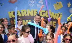 Başkan Genç, Trabzonlu Çocukların Karne Sevincine Ortak Oldu