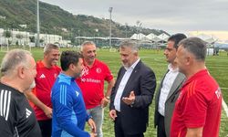 “Kalbimiz Sizinle” – Yılmaz Büyükaydın’dan Millilere Destek