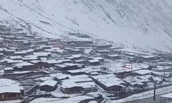 Trabzon ve Rize Yaylaları Kara Teslim! Kış Erken Geldi