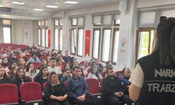 Trabzon Emniyeti Uyuşturucu Farkındalığı Eğitimi Düzenledi