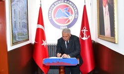 Trabzon Valisi Yıldırım’dan Deniz Komutanlığına Destek