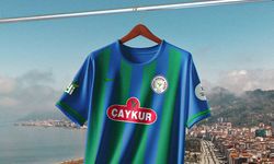 Çaykur Rizespor, Karagümrük Maçına Efsane Çubuklu Formayla Çıkıyor!