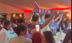 Trabzonspor Maçıyla Kına Çakıştı: Damat Önce Maça Sonra Kınaya Gitti!