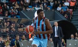 Tribün Ayağa Kalktı! Trabzonspor Fener’i Parkeden Sildi