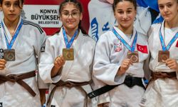 Trabzon'a 2 Madalya! Gençler Gururu Yaşattı