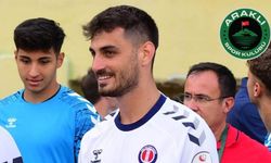 Araklıspor Play-Off Öncesi Coştu! İki Yıldız Birden İmzayı Attı