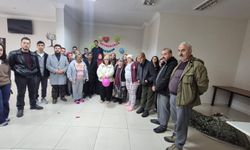 Trabzon'da Bakımevi'nde Kadir Gecesi Maneviyatı: Gönüller Huzur Doldu