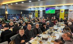 Bayburtlular Trabzon'da Buluştu! İftar Salonu Tıklım Tıklım Doldu