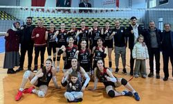 Akçaabat Belediyespor Voleybolda Final Grubunda!