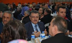 Ahmet Metin Genç'ten Kadir Gecesi Mesajı