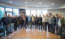 Trabzonspor'da Eski Başkan ve Efsaneler Tekke'ye Tam Destek