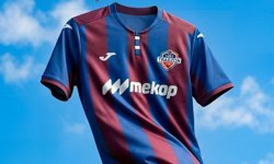 1461 Trabzon FK’dan Menemen Maçına Çubuklu Forma