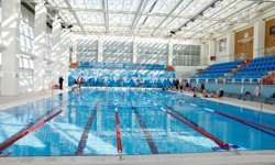 Akçaabat Belediyesi Yüzme Kursu İlk Kursiyerlerini Uğurladı