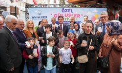 Trabzon'da Özel Gülüşler Festivali'nde Coşku Dolu Anlar