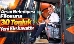 Arsin Belediyesi Filosuna 30 Tonluk Yeni Ekskavatör