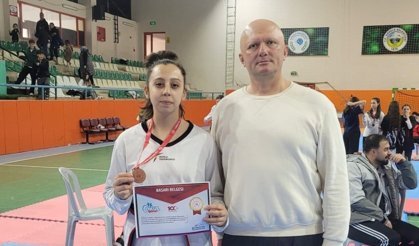 Giresunlu Minik Taekwondocu' dan Türkiye Yolunda Büyük Gurur