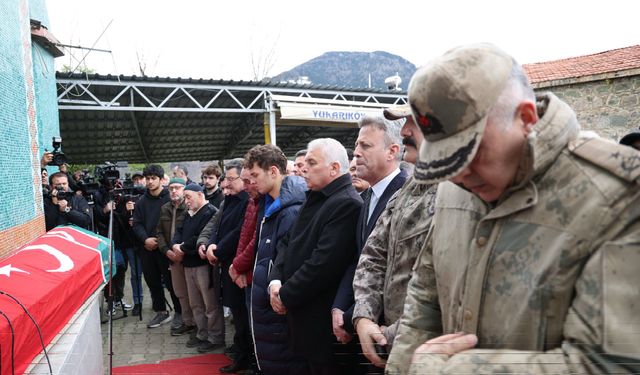 Trabzonlu Milli Sporcu Emre Yazgan Dualarla Uğurlandı