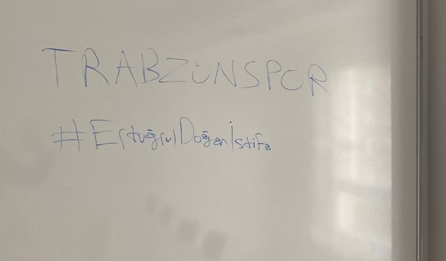 Ertuğrul Doğan'a İstifa Çağrısı Tahtalara Yazıldı!