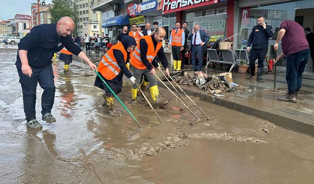 Sel Felaketinde 278 Talep! Başkan Genç: Afetin İzlerini Sileceğiz