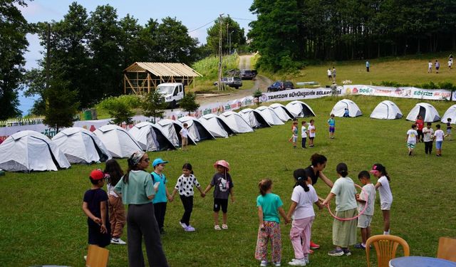 Trabzon Büyükşehir’in Doğa Kampı Etkinliğine Çocuklardan Yoğun İlgi