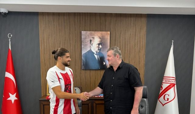 Samet Bulut, Sebat Gençlik’te Kaldı!