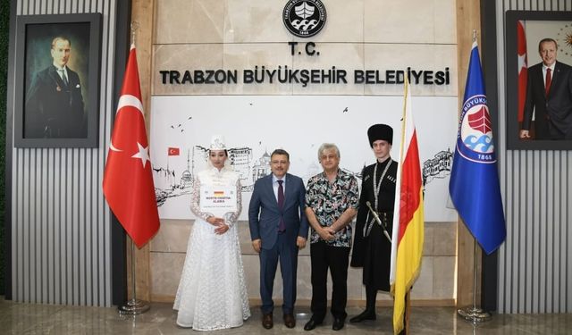 Başkan Genç: “Müzik Susmasın, Silahlar Sussun” Mesajı Verdi