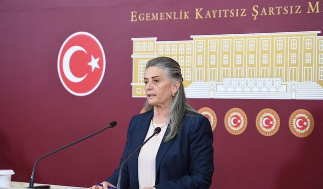 CHP’li Sibel Suiçmez’den İBB Operasyonlarına Sert Tepki