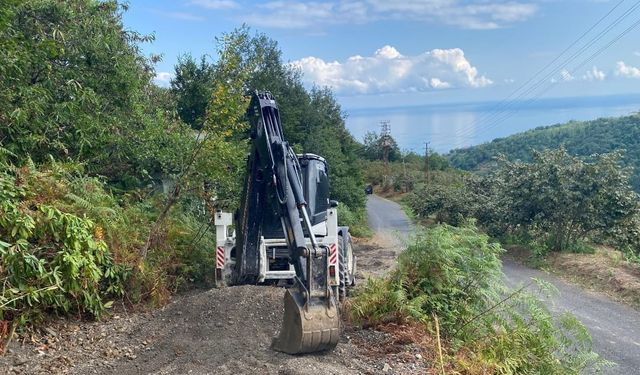Trabzon’da asfalt ve yol bakım çalışmaları hız kazandı