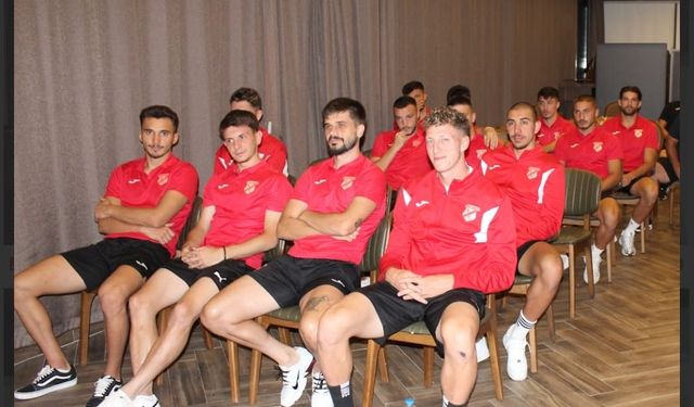 Sebat Gençlik Spor’da teknik analiz sunumu yapıldı