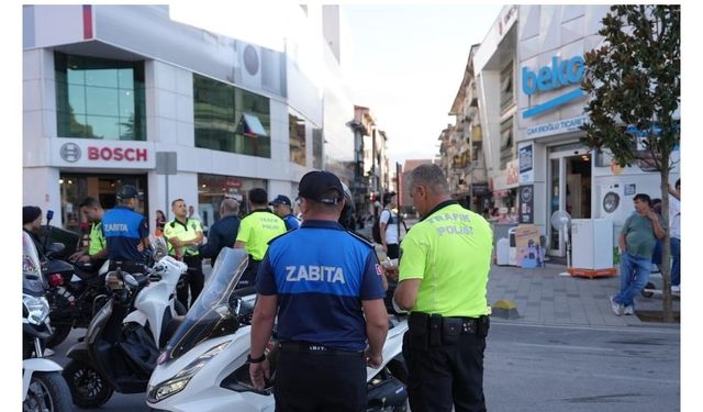Düzce’de trafiğe kapalı alanlarda motosiklet denetimi