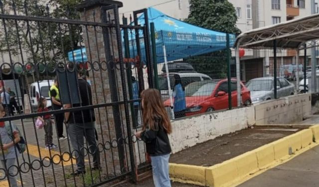 CHP’li Köroğlu: “AKP Okul Bahçelerini Siyasete Alet Ediyor”