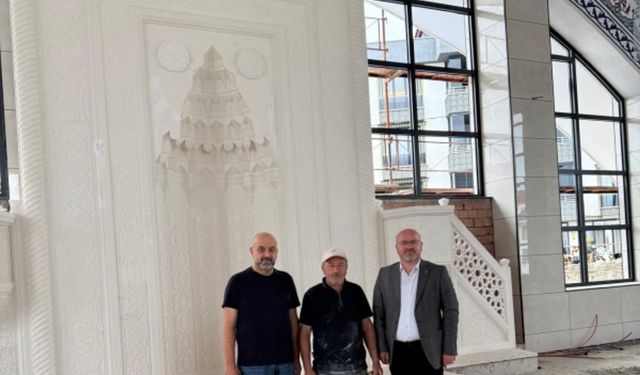 MÜSİAD Trabzon’dan Yılın AHİ’si Hayri Dertlioğlu’na Ziyaret