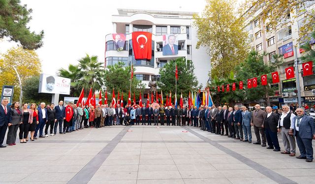 Akçaabat’ta 29 Ekim Kutlamaları Törenle Başladı