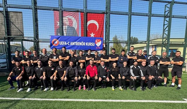 Trabzon’da UEFA Kursu! Antrenörler Eğitildi