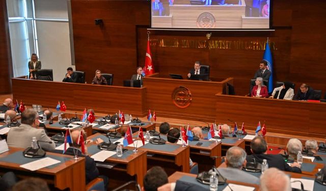 Başkan Genç: “Faiz yükünü azaltmak zorundayız”