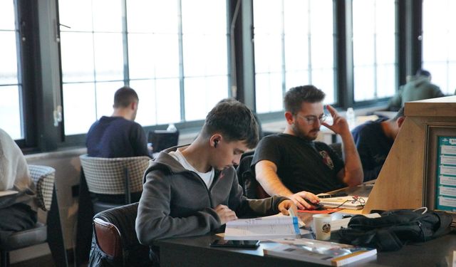 Gençlerin yeni çalışma adresi: Fatsa Kitap Kafe