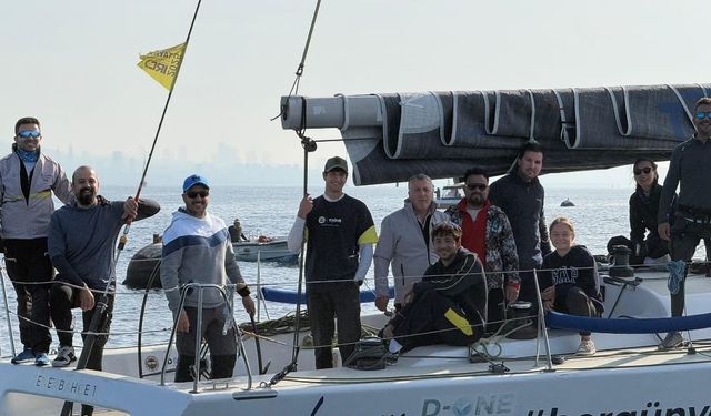 Trabzon’un Denizlerdeki Gururu: Akyazı Yelken Kulübü Sahalarda!