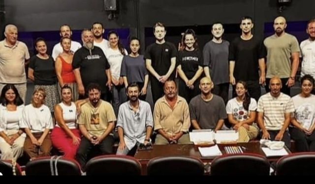 “İstanbul’un Son Beyzadeleri” Anadolu Turnesinde