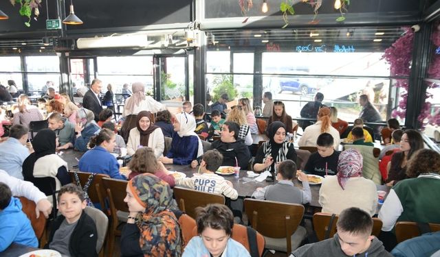 Yomra’da özel çocuklar için unutulmaz kahvaltı buluşması