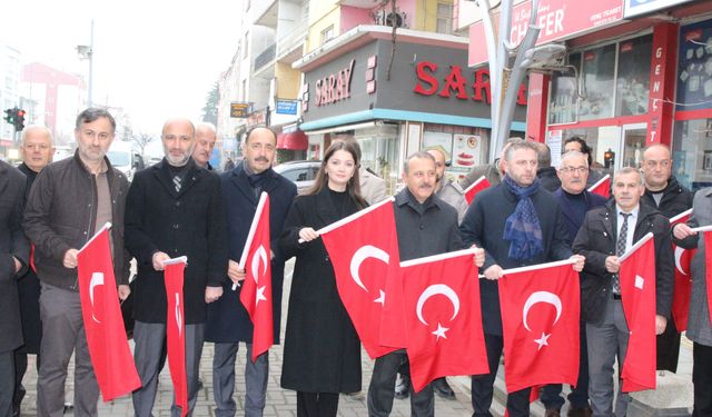 Vakfıkebir Türk Bayraklarıyla Tek Yürek! Nusaybin Provokasyonuna Anlamlı Cevap