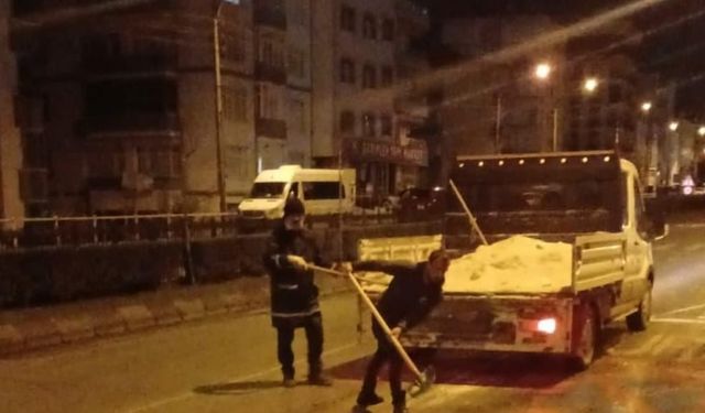 Trabzon’da Kar Seferberliği: 84 Mahalle Yolu Açıldı