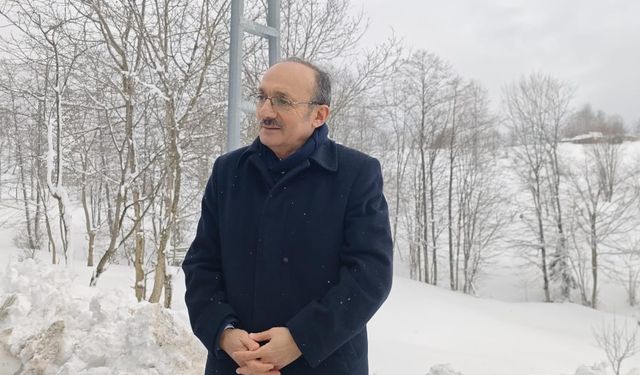 Trabzon'da Hastaneye Kaldırılan Başkan Görevine Döndü