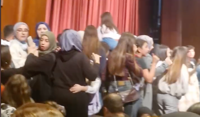 Cumhurbaşkanlığı Külliyesi'nde Taşacak Bu Deniz İzdihamı