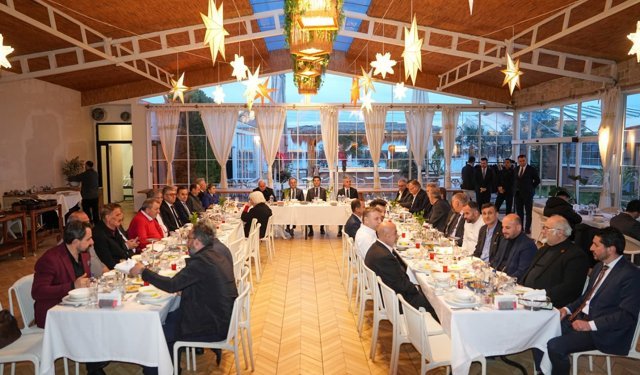 Başkan Kaya CHP Trabzon Örgütünü İftarda Ağırladı