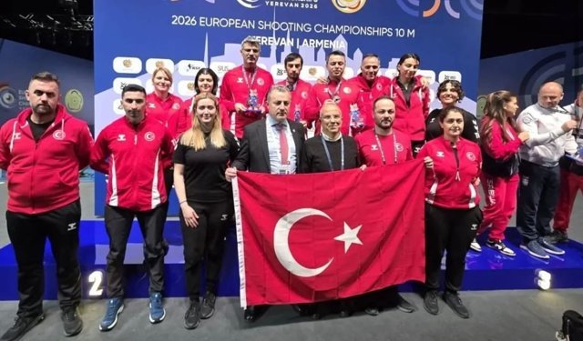 Ortahisarlı Buğra Selimzade’den Avrupa’da Gümüş Madalya!